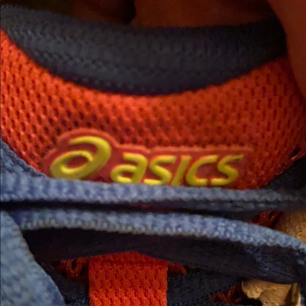 ASICS sneakers - Picture 10 of 10